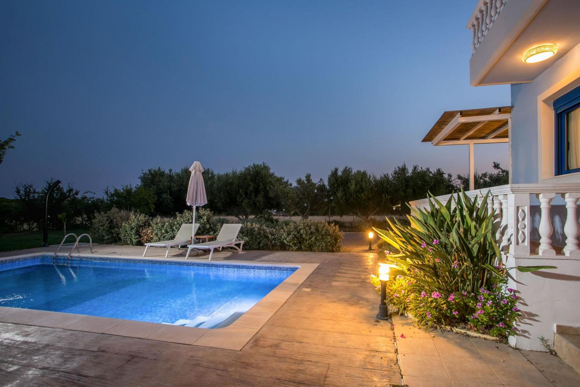 Rita Mare Seafront Heated Pools Vilă Gennadi